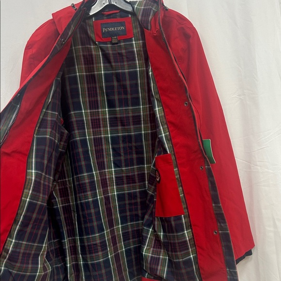 Pendleton Red Hooded Jacket - Picture 6 of 8